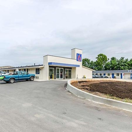 Motel 6 Troutville, Va Eksteriør billede