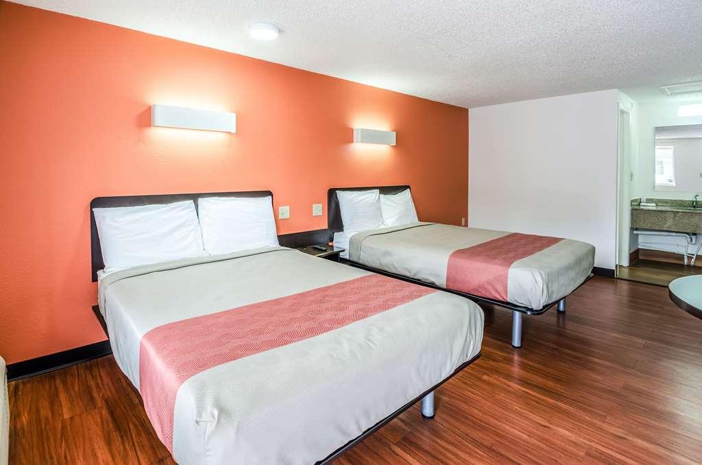 Motel 6 Troutville, Va Værelse billede