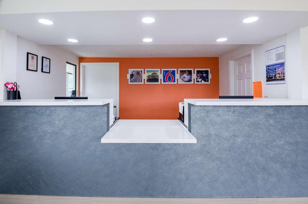 Motel 6 Troutville, Va Interiør billede