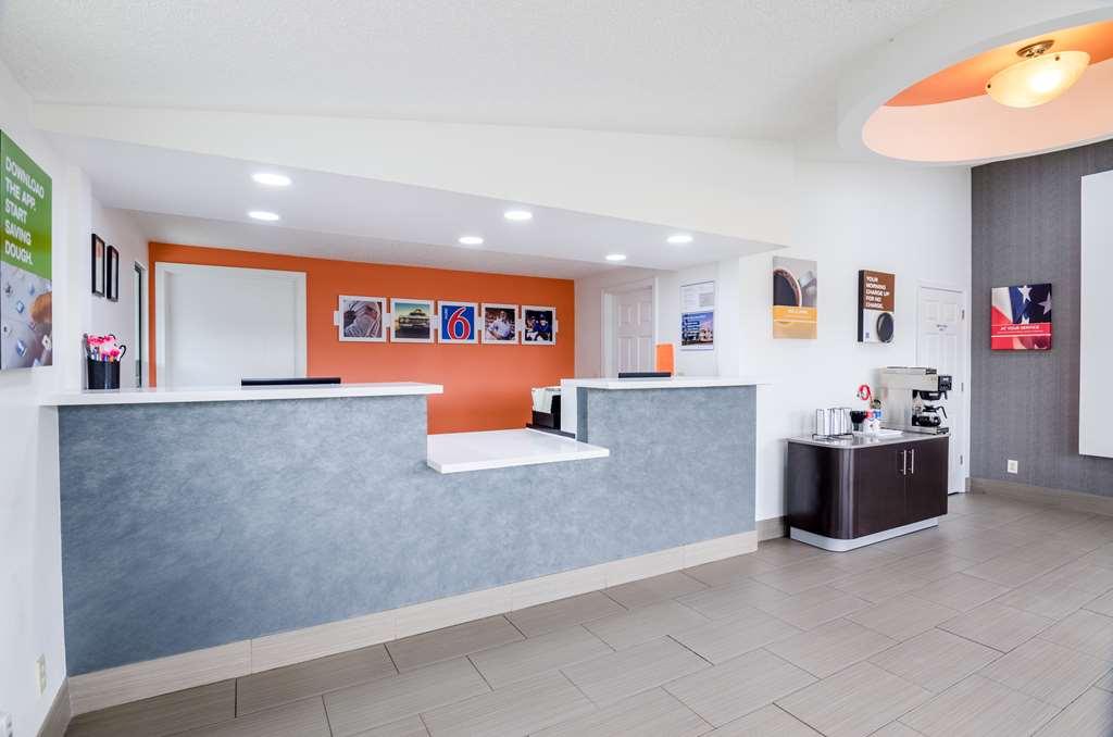 Motel 6 Troutville, Va Interiør billede